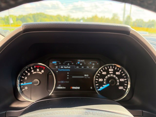 Used 2018 Ford F150 Lariat w/ Equipment Group 502A Luxury AWD/4WD image 14