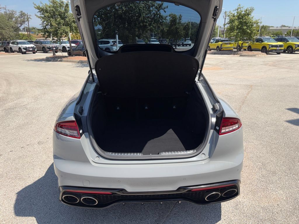 Used 2023 Kia Stinger GT-Line w/ Sun & Sound Package AWD/4WD image 28