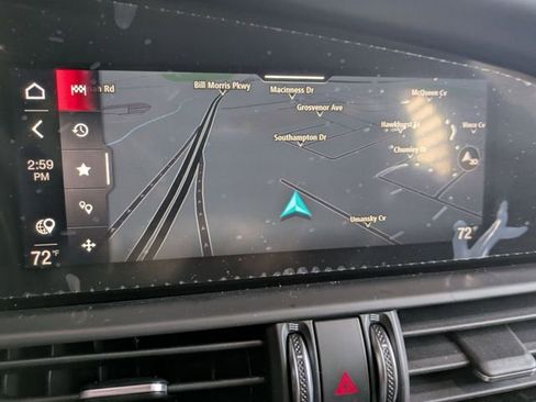 New 2025 Alfa Romeo Giulia AWD w/ Driving Assist Package image 9