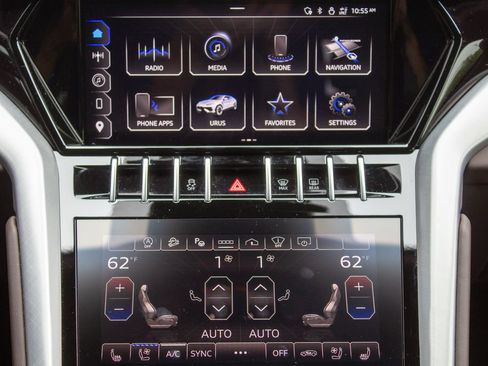 Used 2023 Lamborghini Urus S AWD/4WD image 14