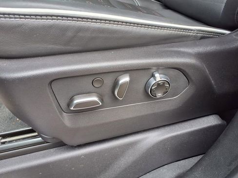 Used 2024 GMC Sierra 2500 AT4X image 24