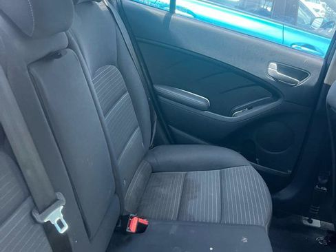 Used 2017 Kia Forte LX w/ LX Popular Package FWD image 6