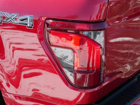 Used 2025 Ford F150 XLT w/ Equipment Group 302A MID image 17