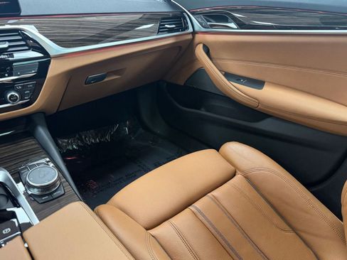 Certified 2023 BMW 540i xDrive w/ Premium Package image 23