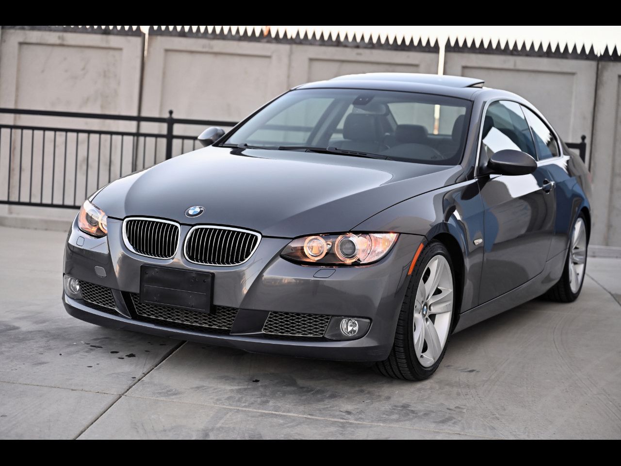 Used 2008 BMW 335i Coupe RWD image 1