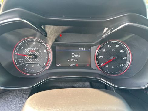 Used 2022 Chevrolet TrailBlazer RS w/ Technology Package image 12