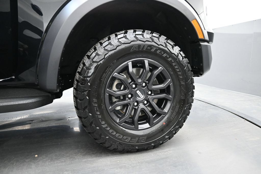 Used 2025 Ford Ranger Raptor AWD/4WD image 16