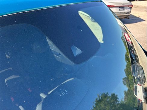 Used 2021 Jeep Renegade Latitude image 12