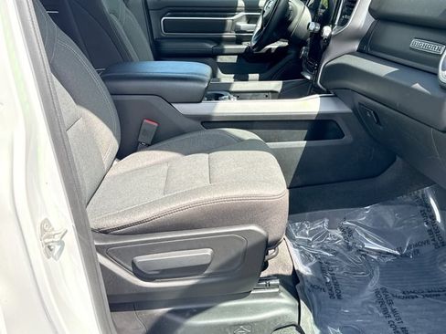 Used 2023 RAM 1500 Big Horn AWD/4WD image 17
