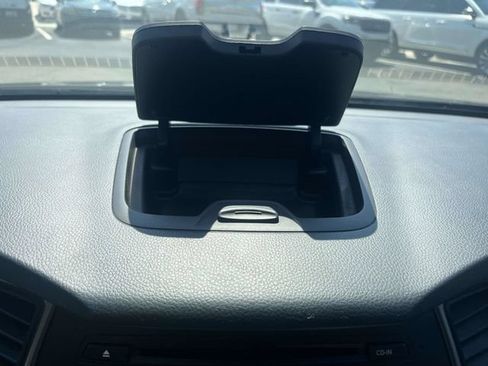 Used 2017 Hyundai Santa Fe Sport FWD image 32