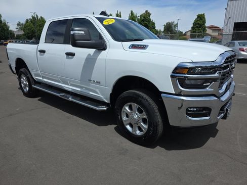 Used 2026 RAM 2500 Big Horn AWD/4WD image 8