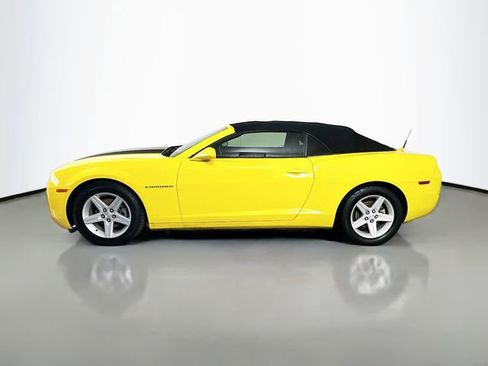 Used 2011 Chevrolet Camaro LT image 9