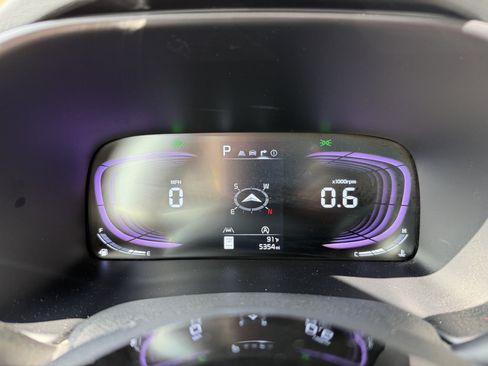 Used 2025 Kia Soul S FWD image 18