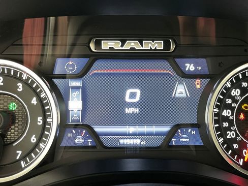 Used 2025 RAM 1500 Big Horn AWD/4WD image 29