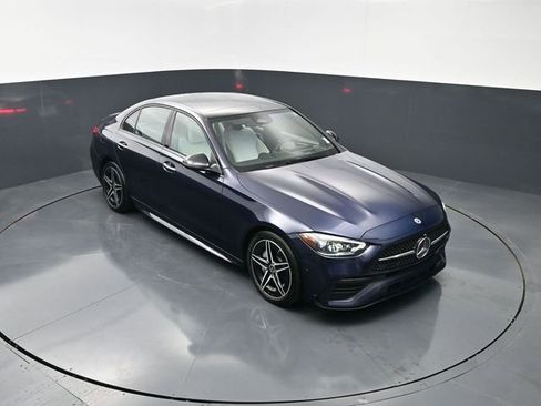 Used 2023 Mercedes-Benz C 300 4MATIC Sedan w/ Pinnacle Trim Package image 19