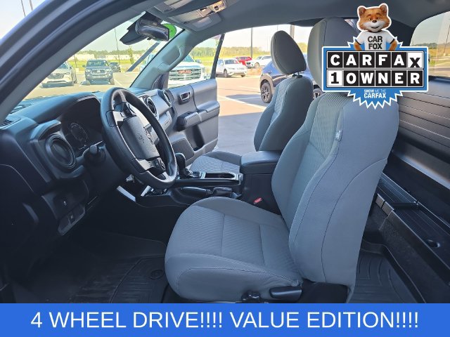 Used 2020 Toyota Tacoma SR AWD/4WD image 14