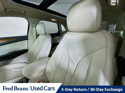 Used 2016 Lincoln MKC Reserve w/ Lincoln MKC Climate Package image 23