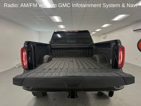 Used 2022 GMC Sierra 2500 AT4 w/ AT4 Premium Plus Package AWD/4WD image 8