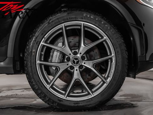 Used 2022 Mercedes-Benz GLC 300 4MATIC Coupe w/ AMG Line image 16