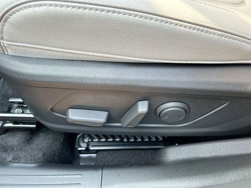 New 2026 Hyundai Tucson Limited image 31