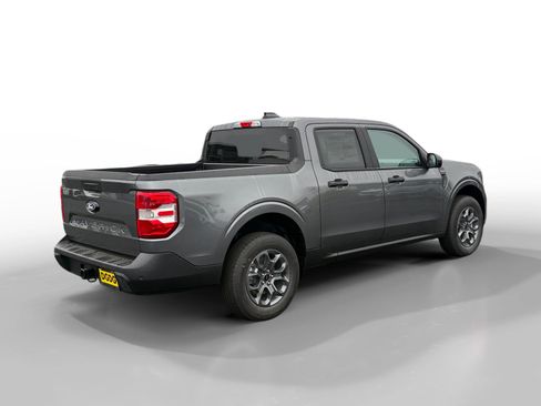 New 2026 Ford Maverick XLT w/ XLT Luxury Package FWD image 5