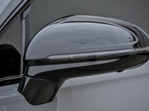 Used 2023 Bentley Continental GT V8 AWD/4WD image 8