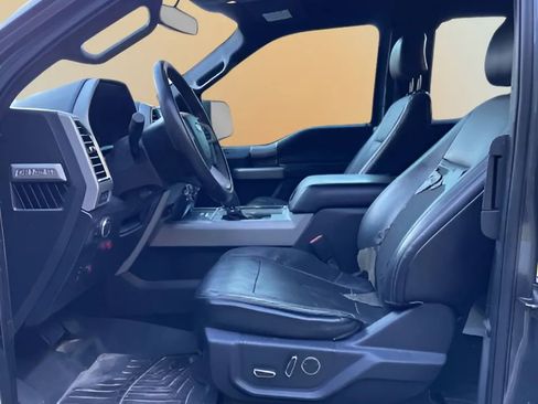 Used 2015 Ford F150 Lariat image 24