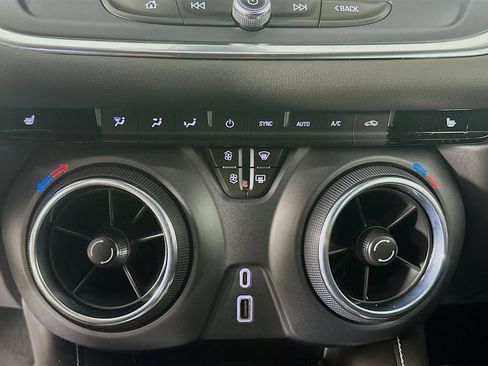 Used 2023 Chevrolet Blazer LT w/ Convenience Package image 23