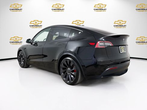 Used 2022 Tesla Model Y Performance AWD/4WD image 5