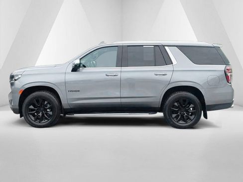 Used 2021 Chevrolet Tahoe Premier w/ Premium Package AWD/4WD image 4