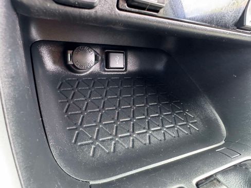 Certified 2022 Toyota RAV4 XLE w/ Convenience Package AWD/4WD image 29