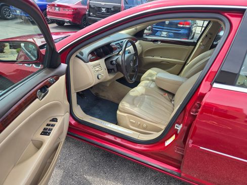 Used 2007 Buick Lucerne CXL w/ Luxury Package FWD image 5