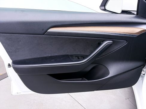 Used 2022 Tesla Model 3 Performance AWD/4WD image 17