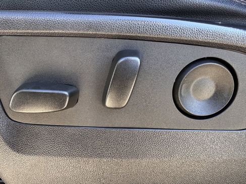 Used 2024 GMC Sierra 2500 AT4 w/ AT4 Premium Plus Package image 26