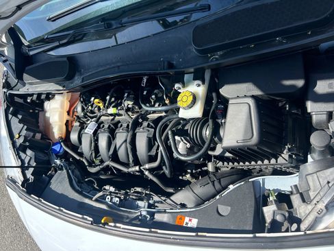 Used 2020 Ford Transit Connect XL image 21