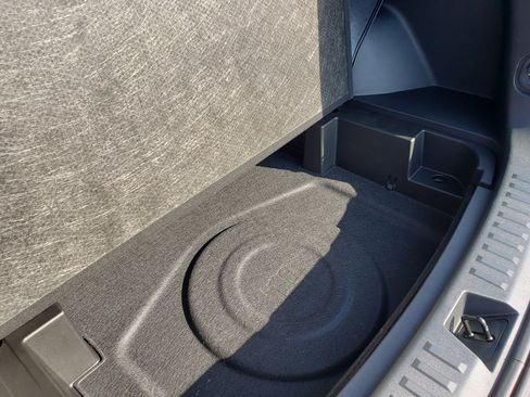 New 2026 Chevrolet Equinox LT w/ Convenience Package II image 11