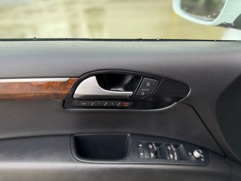 Used 2013 Audi Q7 3.0T Premium Plus image 30