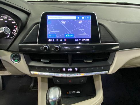Used 2020 Cadillac CT4 Luxury w/ Sun And Sound Package AWD/4WD image 27