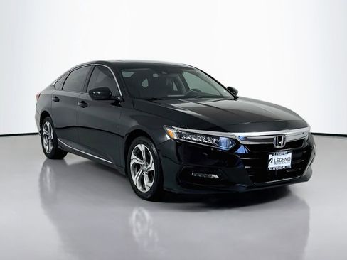 Used 2018 Honda Accord EX image 3
