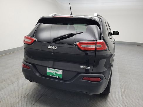 Used 2015 Jeep Cherokee Latitude w/ Comfort/Convenience Group image 7