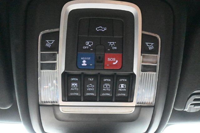 Used 2022 RAM 1500 Limited AWD/4WD image 47