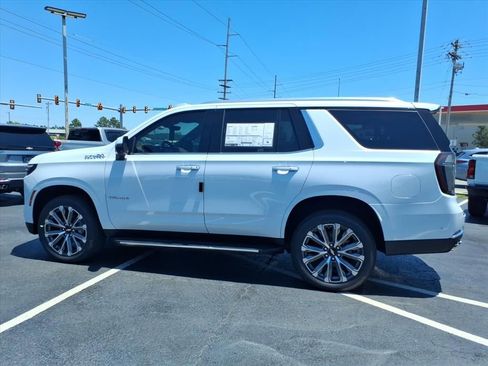 New 2026 Chevrolet Tahoe High Country AWD/4WD image 6