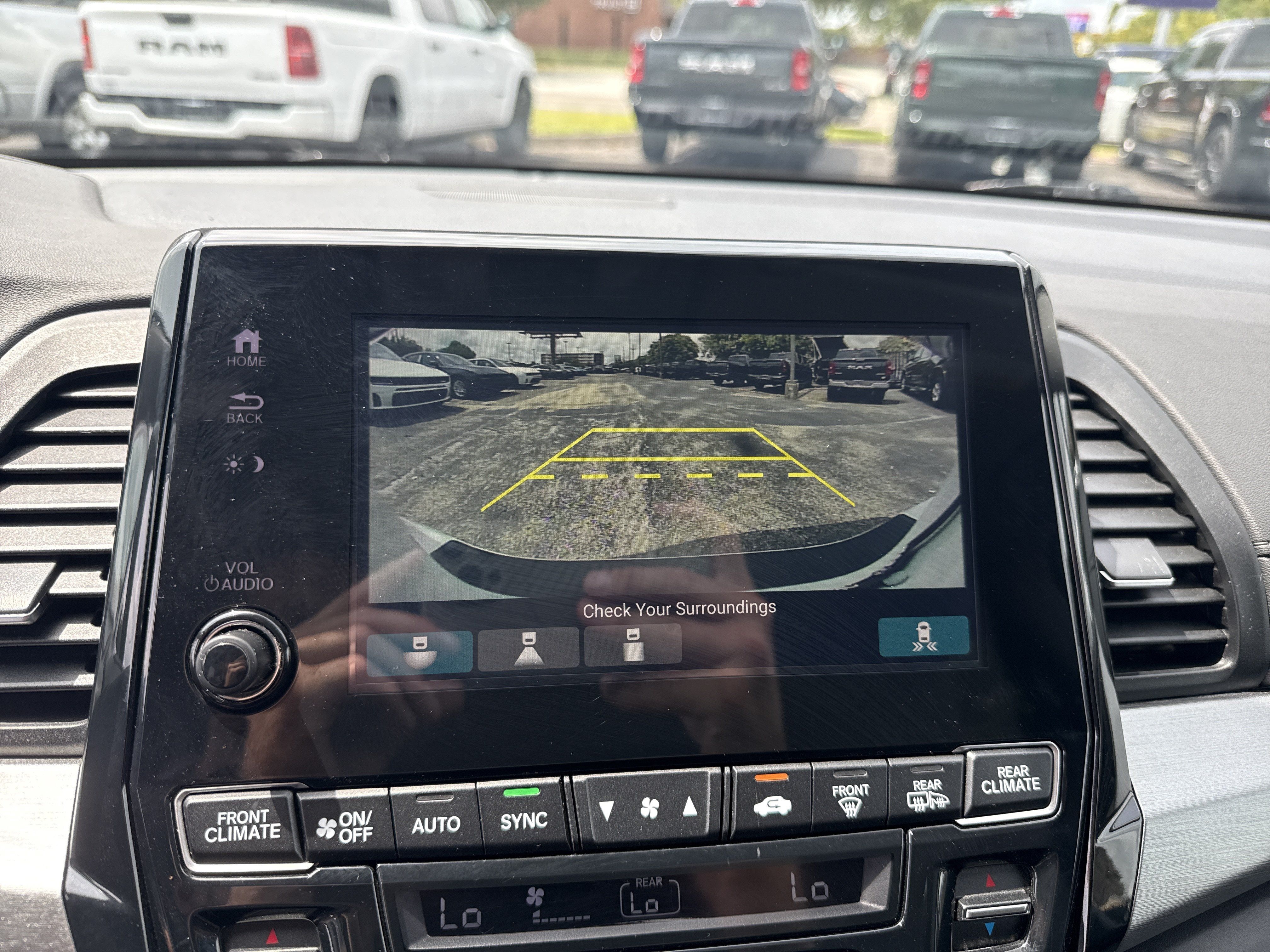Used 2023 Honda Odyssey EX-L image 19
