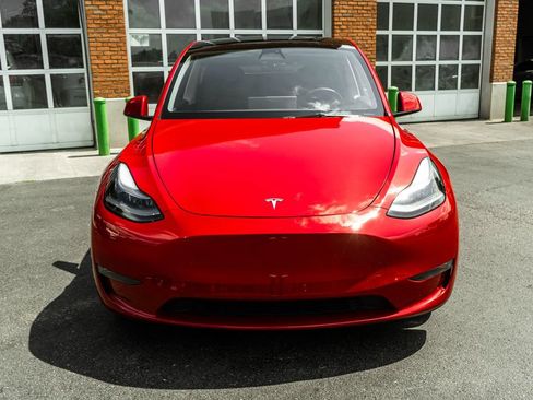 Used 2023 Tesla Model Y Long Range AWD/4WD image 31