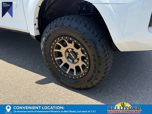 Used 2020 Toyota 4Runner SR5 Premium w/ Moonroof Package AWD/4WD image 6