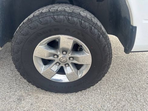 Used 2023 RAM 1500 Classic SLT w/ Trailer & Traction Group AWD/4WD image 17