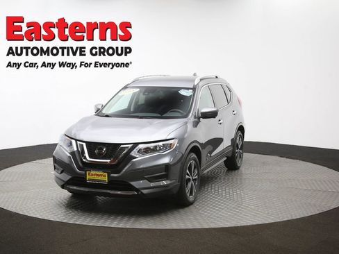Used 2020 Nissan Rogue SV w/ Premium Package image 61
