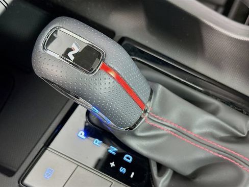 Used 2025 Hyundai Elantra N Line FWD image 13