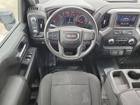Used 2022 GMC Sierra 2500 Pro w/ Convenience Package image 15