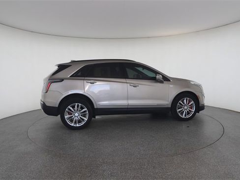 Used 2023 Cadillac XT5 Sportv image 22